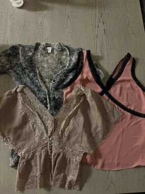 (3)Woman tops lace blouses, Fuzzy Knit Sweater